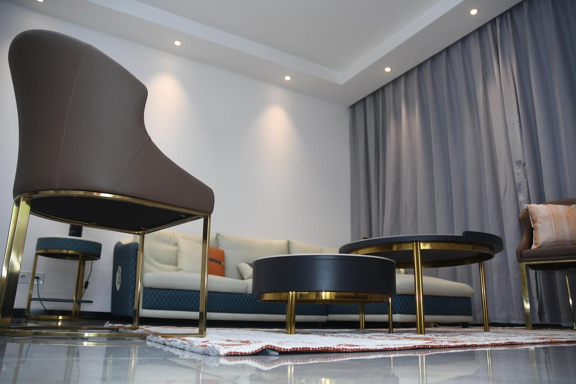Gracey Concierge Apartments - Avenue Uvira Kinshasa Exterior photo